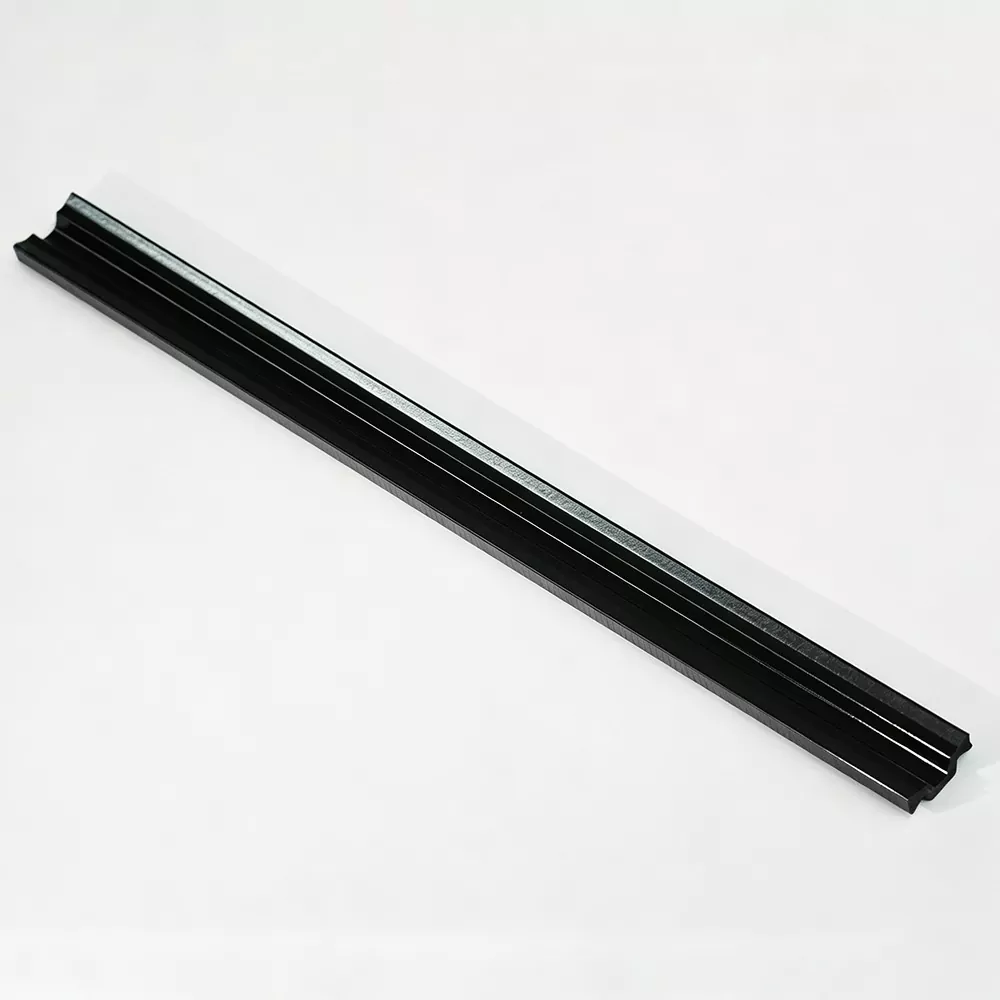 PA66 GF25 C-type termisk isoleringsstrimmel